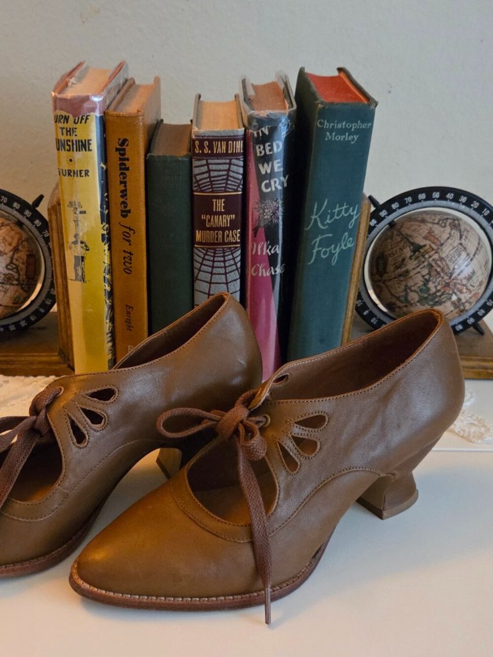 American Duchess Gibson Edwardian Leather Shoes (Tan)
